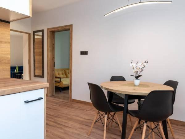 M&K Apartament Строне-Слёнске Экстерьер фото